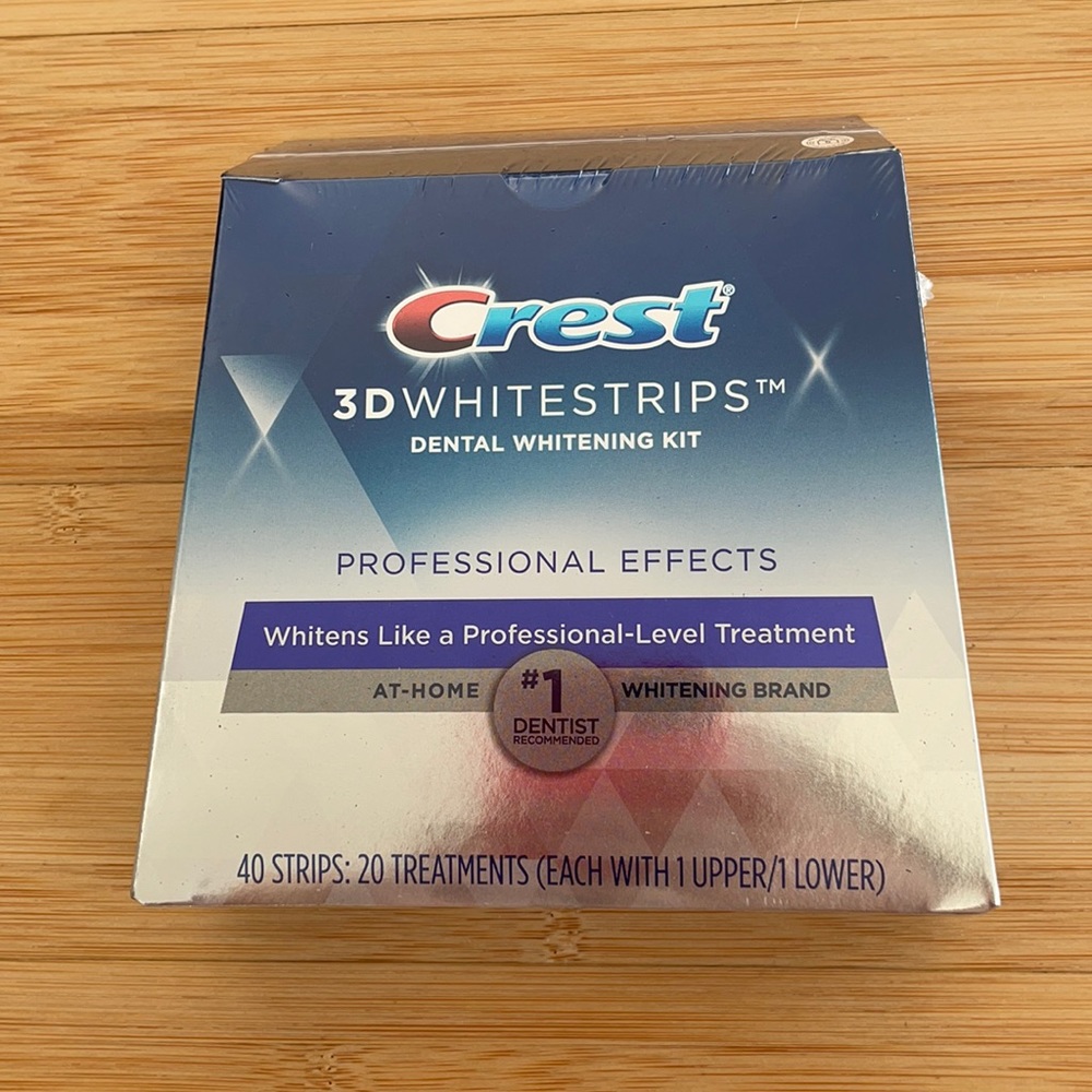 Crest 3D professional white strips whitening kit